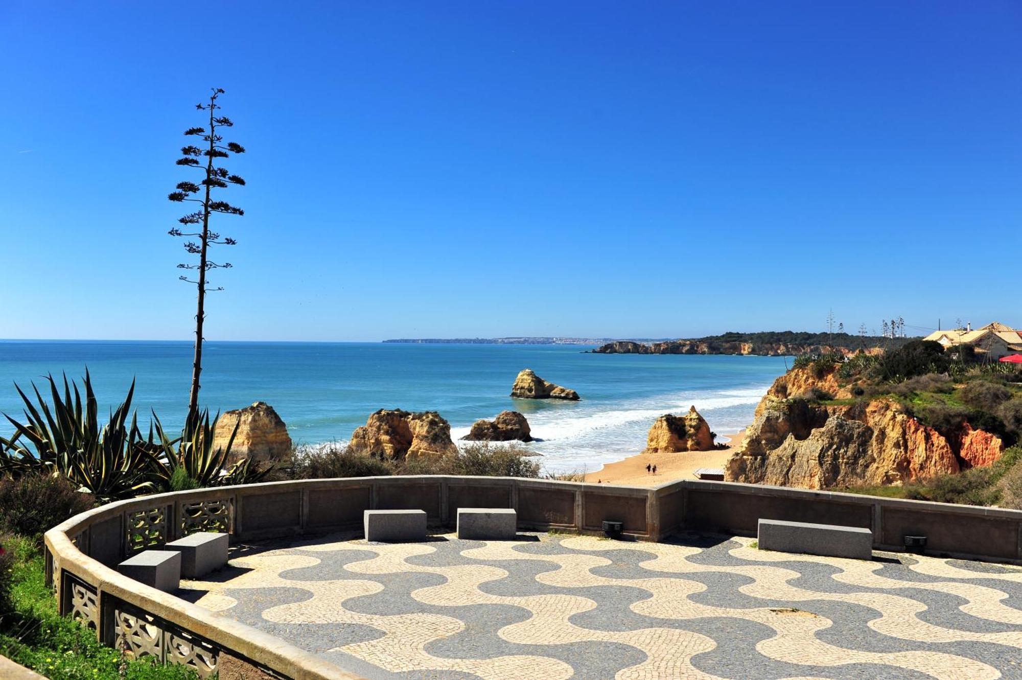 Bnb Homes Praia Da Rocha Beach Bright Apartment 50 M Away From The Ocean بورتيماو المظهر الخارجي الصورة